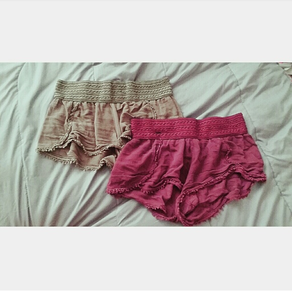 Olive green& Maroon shorts - Picture 1 of 1